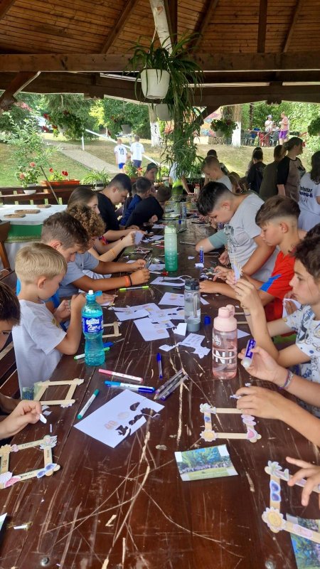 Peste 250 de copii la Tabăra Ortodoxă a Bucuriei de la Pereu 369267