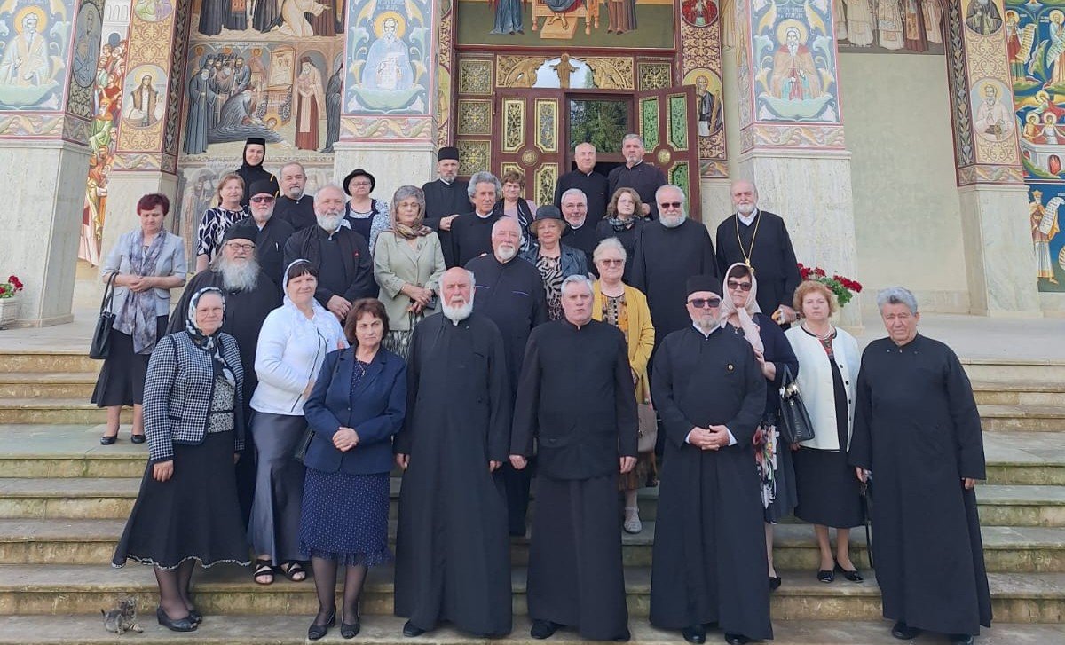 Revedere după 50 de ani la Seminarul de la Neamț 369294