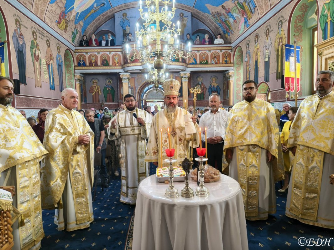 Zi de hram la biserica Parohiei Lupeni I 369247