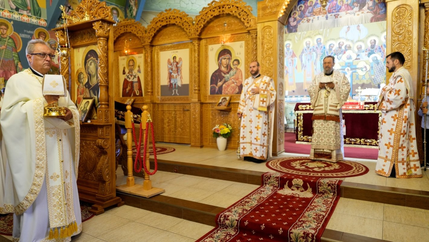 Liturghie arhierească în Biserica „Sfântul Proroc Ilie Tesviteanul” din Sibiu 369393
