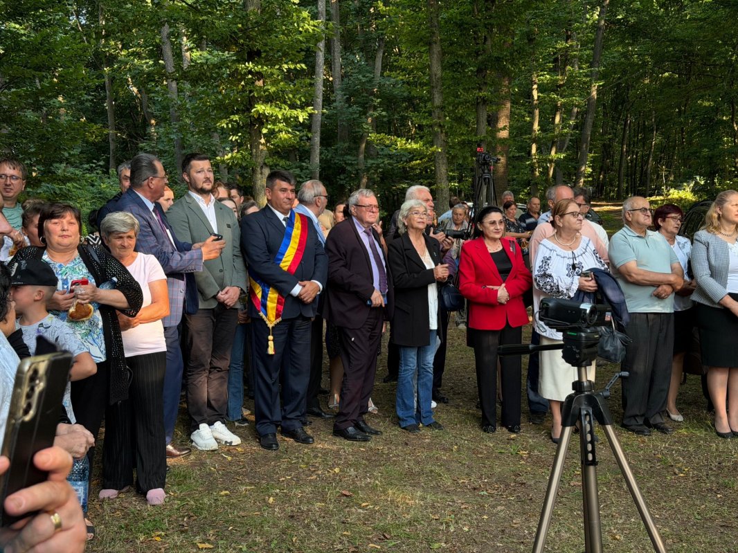 Ostașii Moldovei cinstiți la 550 de ani de la Bătălia de la Războieni - Valea Albă 369369