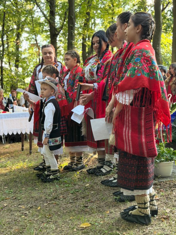 Ostașii Moldovei cinstiți la 550 de ani de la Bătălia de la Războieni - Valea Albă 369370