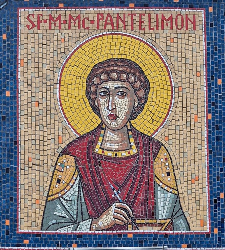 Evenimente duhovniceşti şi culturale la Biserica „Sfântul Pantelimon”‑Foișorul de Foc  369434