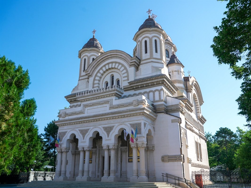Rugăciune şi îndemnuri pentru credincioşii din Galaţi 369427