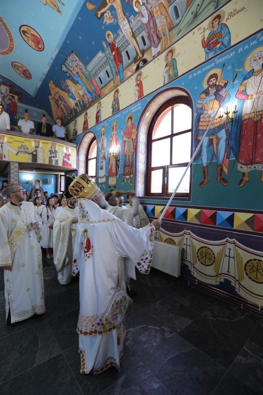 Târnosirea bisericii din Tămășești, comuna Ariniș, Maramureş 369494