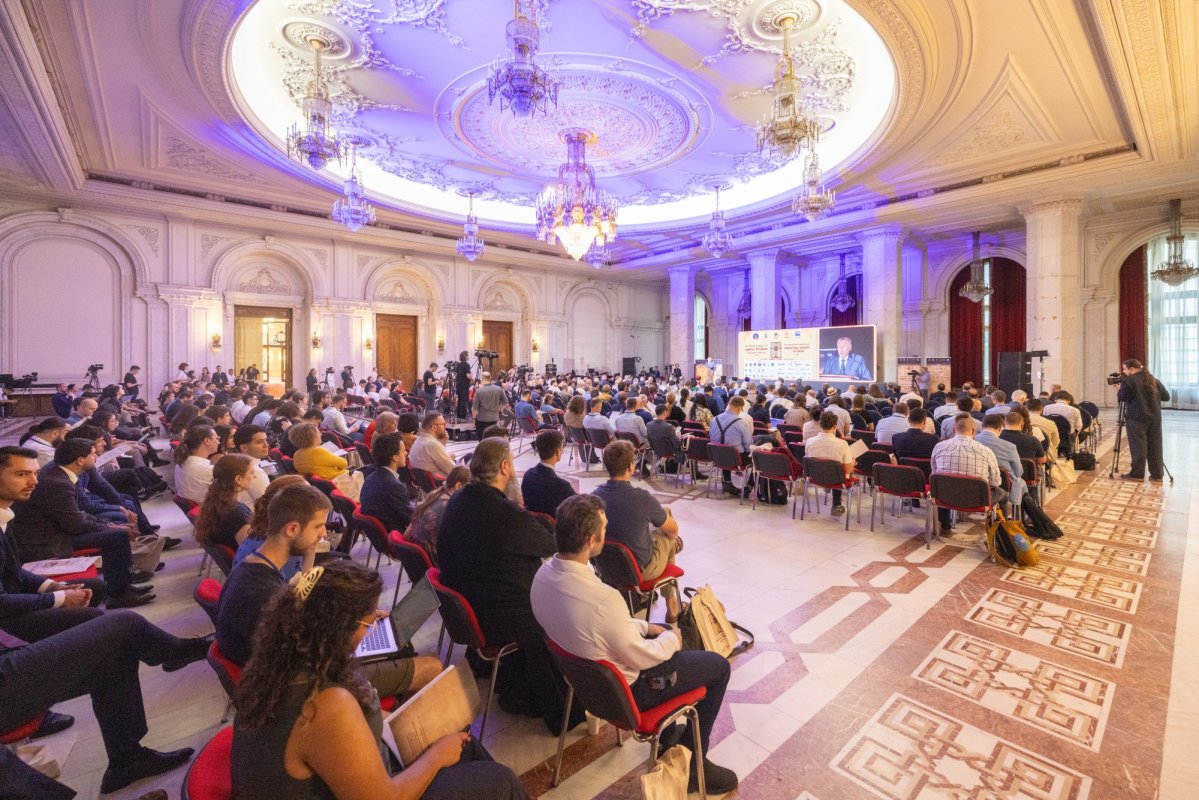Congresul Mondial de Studii Siriace la București 369913