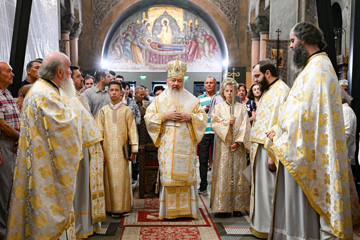 Liturghie arhierească la Catedrala Mitropolitană 369882
