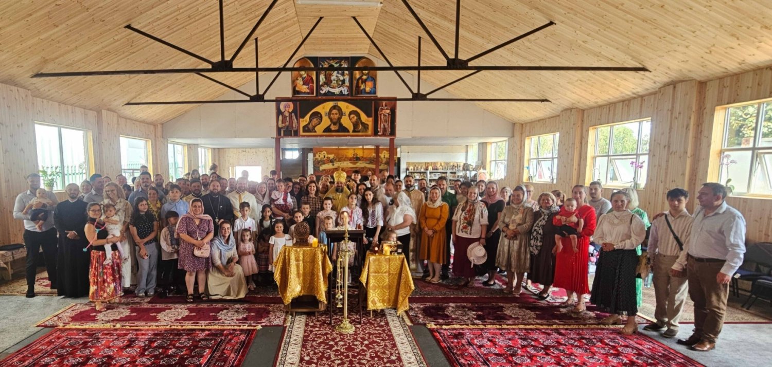 Aniversare în Parohia „Sfântul Voievod Ștefan cel Mare” - Harrow, Londra 370097