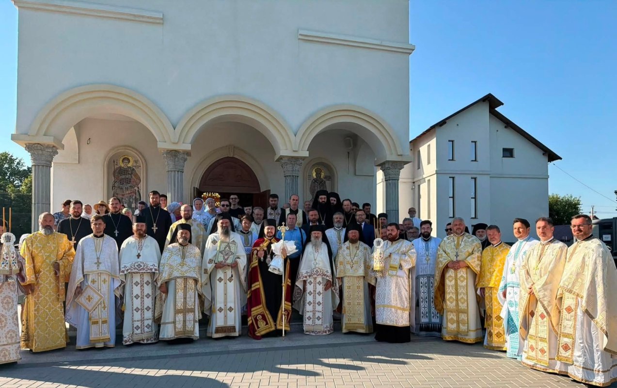 Bucurie duhovnicească pentru credincioșii din Basarabia de Sud 370088