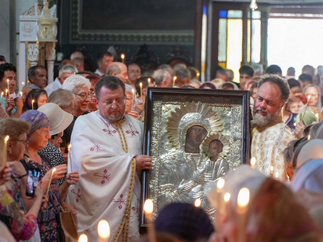 Biserica Greacă din Galați și‑a sărbătorit hramul 370226