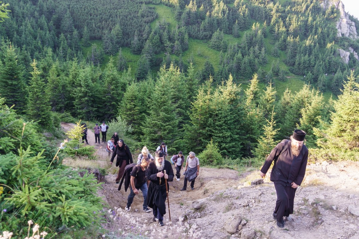 Urcuş duhovnicesc pe Muntele Ceahlău 370230
