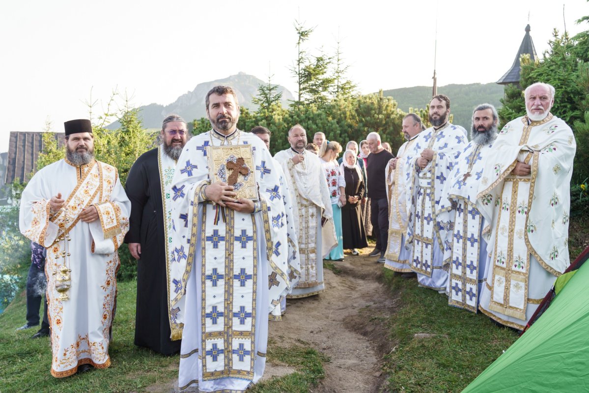 Urcuş duhovnicesc pe Muntele Ceahlău 370232