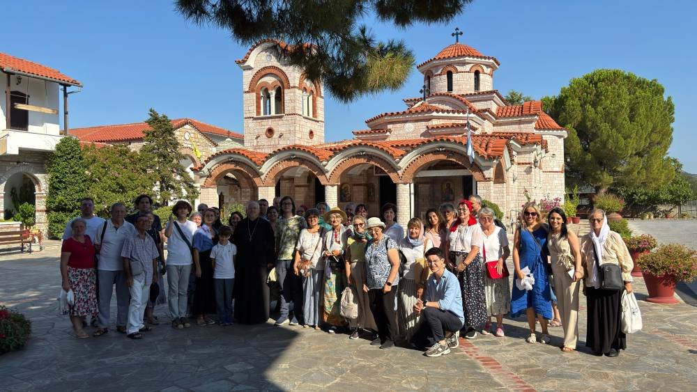Pelerini în Grecia în Postul Adormirii Maicii Domnului 370504