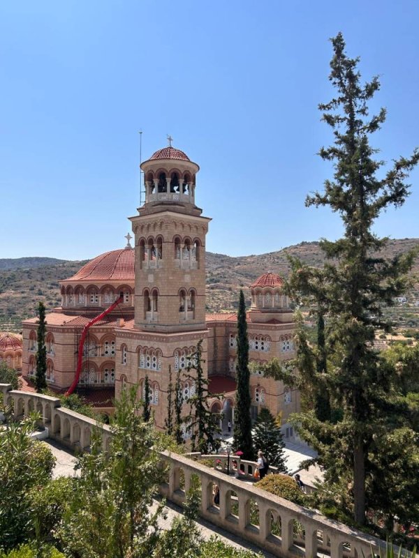 Pelerini în Grecia în Postul Adormirii Maicii Domnului 370510