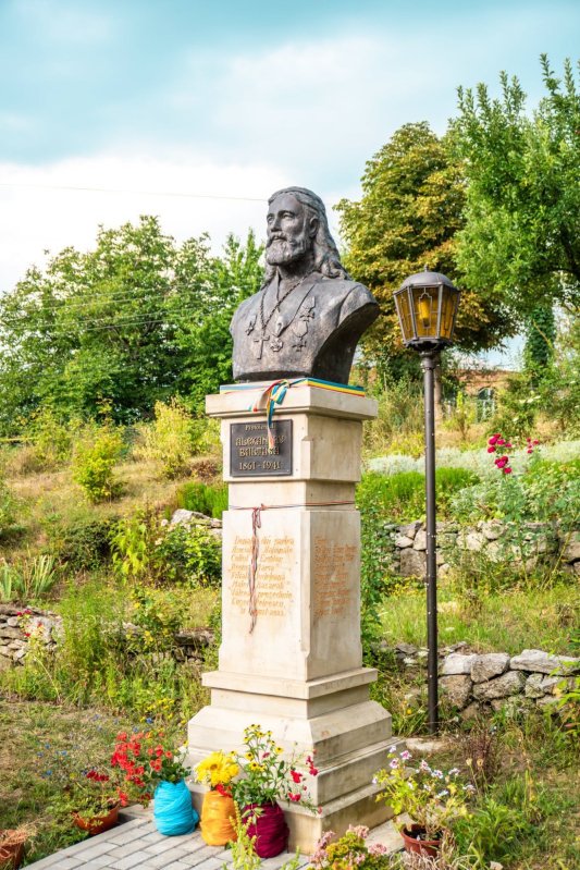 Sfântul Preot Mucenic Alexandru sărbătorit la biserica unde a slujit cinci decenii 370586