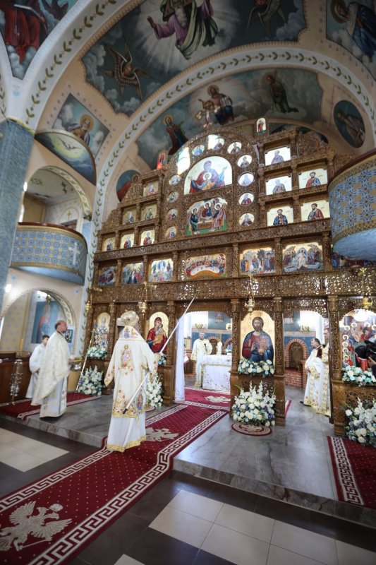 Târnosirea bisericii din Fărcașa, judeţul Maramureş 370634