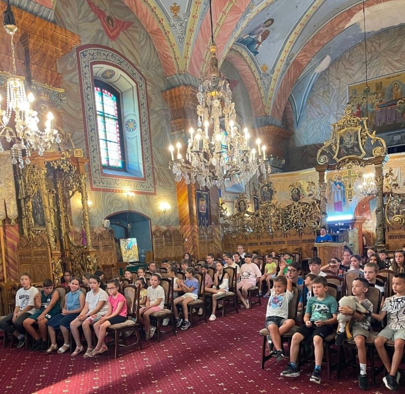 O săptămână de credință, meșteșug și comuniune pentru copii 370735
