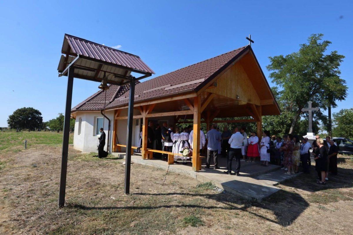 Sfinţire de capelă la o parohie din judeţul Satu Mare 370747