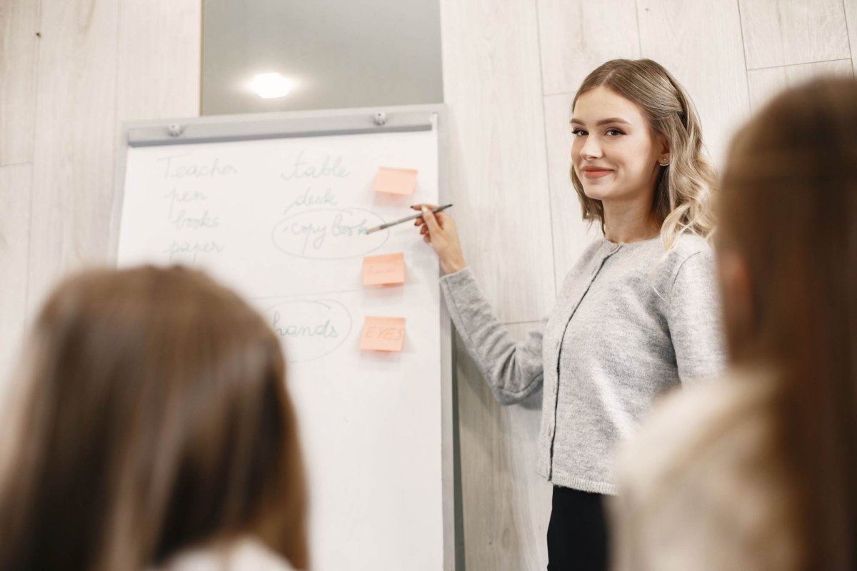 Profesorii cer salarii mai mari 370796