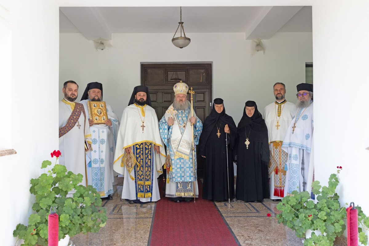 Hramul de vară al Mănăstirii Ghighiu 370923