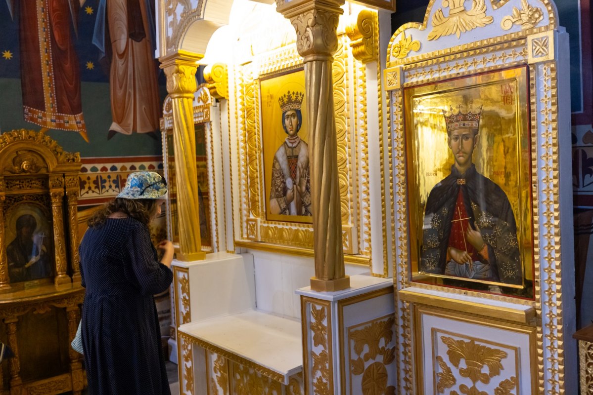 Slujba Privegherii în cinstea Sfintei Doamne Maria Brâncoveanu 370988