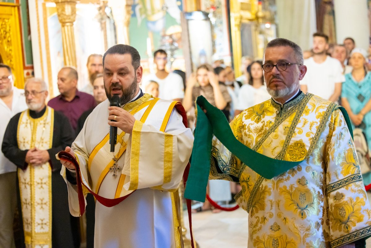 Slujba Privegherii în cinstea Sfintei Doamne Maria Brâncoveanu 370995