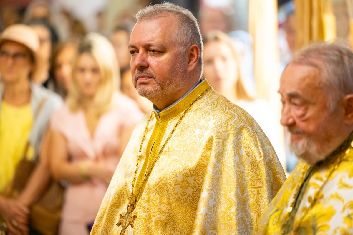 Slujba Privegherii în cinstea Sfintei Doamne Maria Brâncoveanu 371007