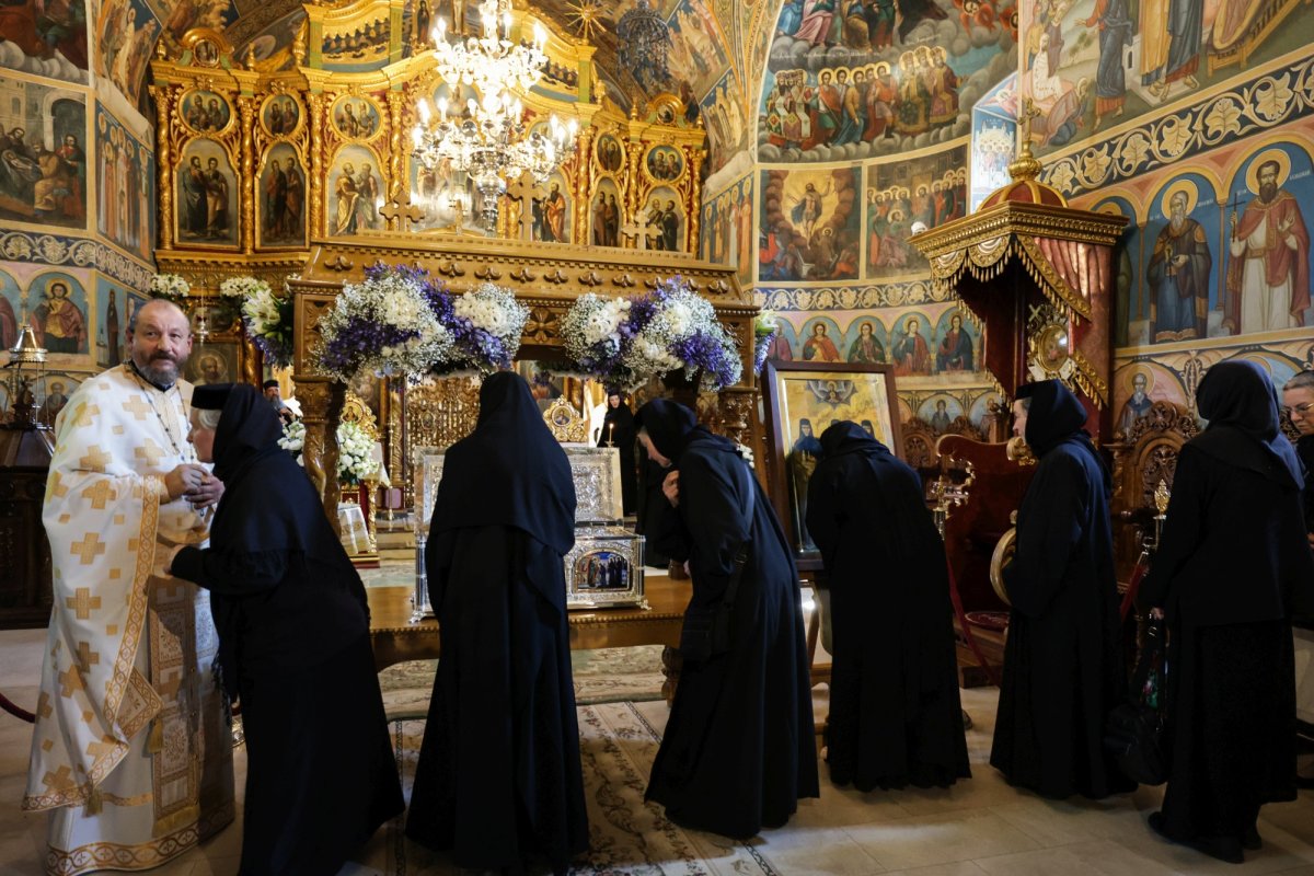 Îmbogăţirea sinaxarului de la Văratec cu noi sfinte cuvioase 371195