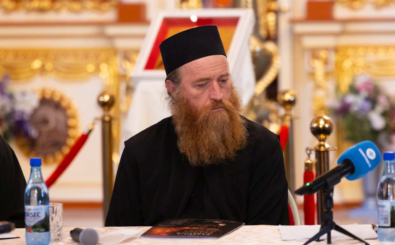Simpozion dedicat Rugului Aprins la Mănăstirea Cernica 371399