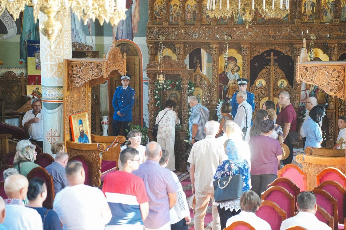 Sărbătoare la Mănăstirea Strâmba, judeţul Sălaj 371422