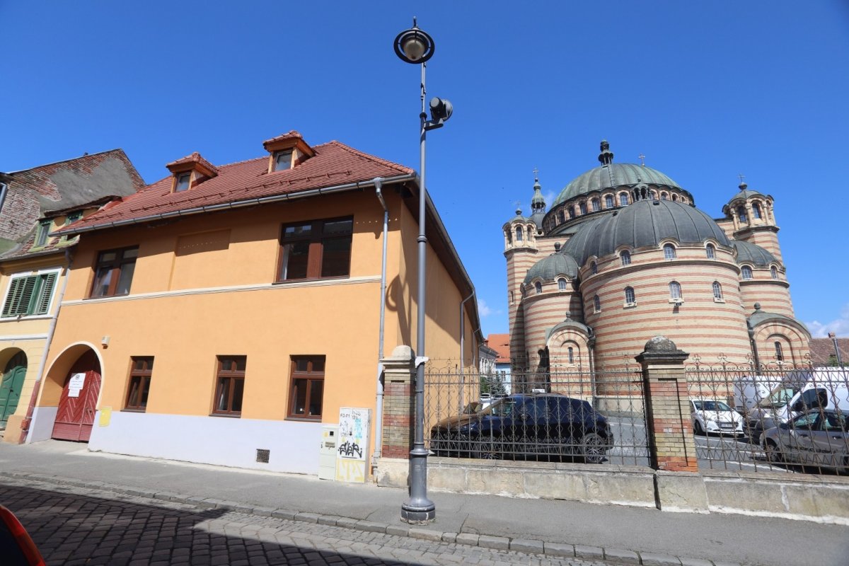 Centrul „Sfânta Treime”, binecuvântare pentru vârstnicii din Sibiu 371647