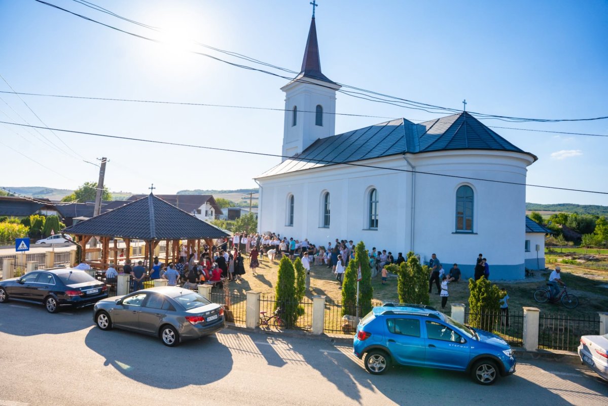 Concursul național de bătut toaca „Trâmbița Îngerilor”, în parohia năsăudeană Chiuza 371625