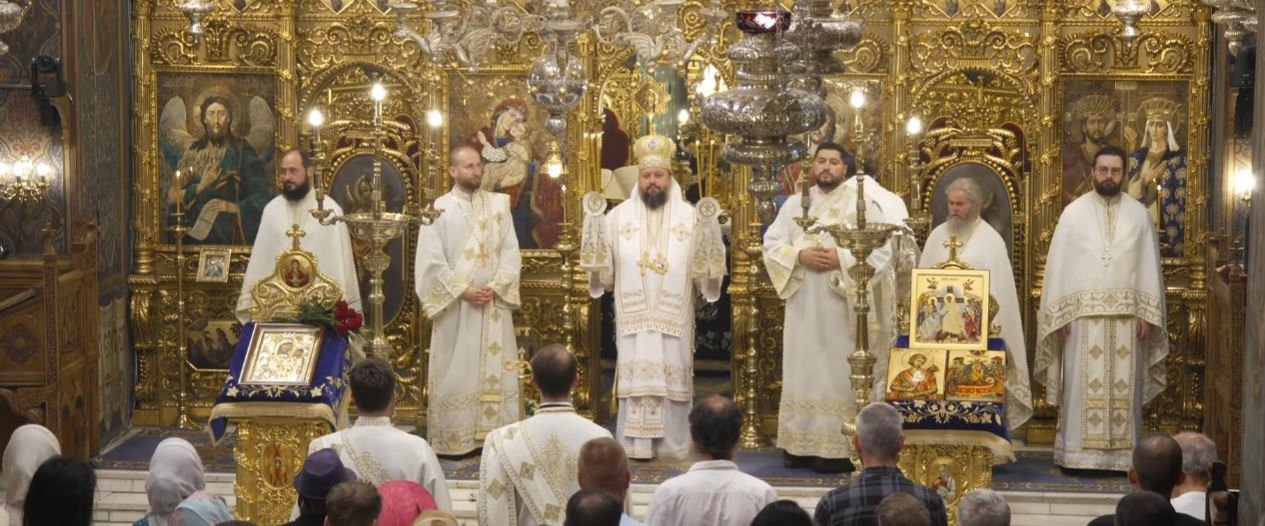 Duminica a 12‑a după Rusalii la Catedrala Patriarhală 371695