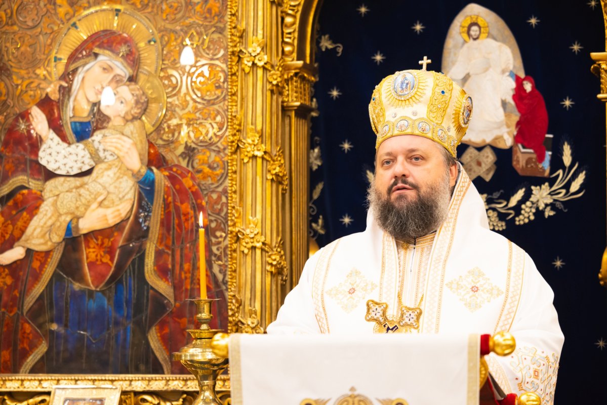 Duminica a 12-a după Rusalii la Catedrala Patriarhală 371743