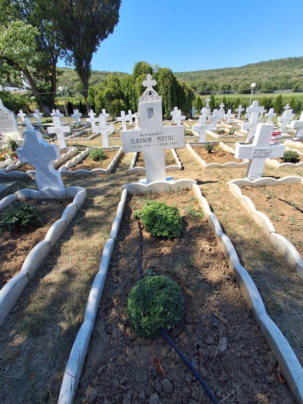 Pași pe pământ apostolic sau treptele către Cer... 371832