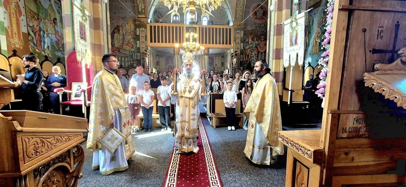 100 de ani de la sfințirea Bisericii „Sfinții Apostoli Petru și Pavel” Sântimbru, Alba 371867