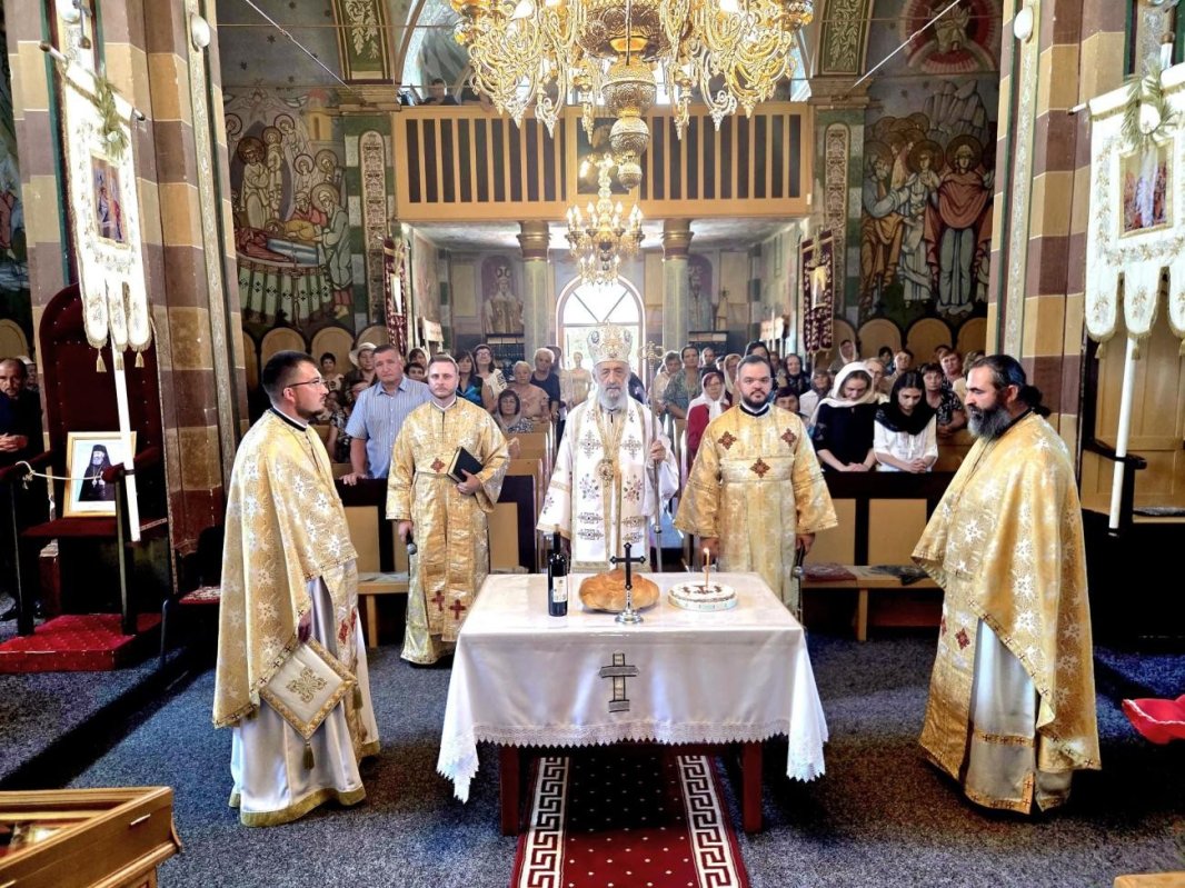 100 de ani de la sfințirea Bisericii „Sfinții Apostoli Petru și Pavel” Sântimbru, Alba 371869