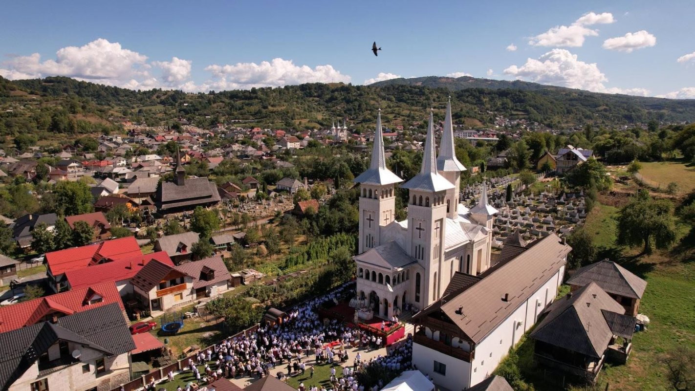 Binecuvântare arhierească în Parohia Săliștea de Sus Buleni, Maramureş 371863