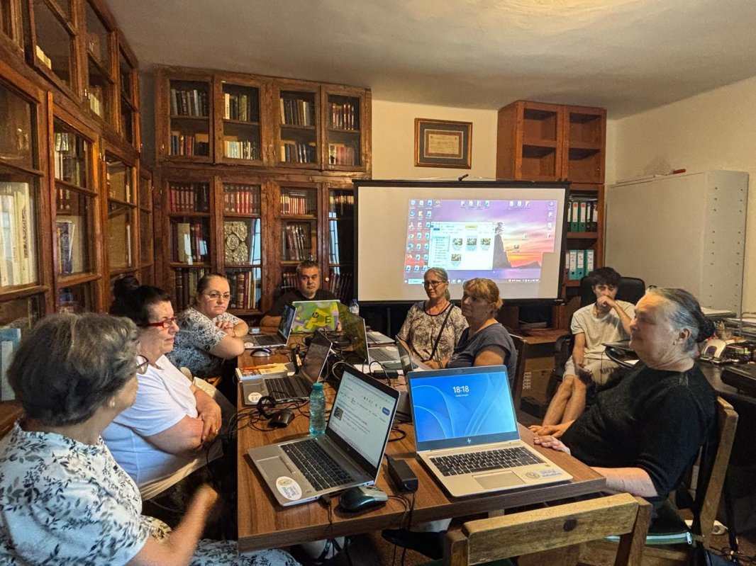 Finalul cursului de utilizare a calculatorului la Parohia Andronache 372075