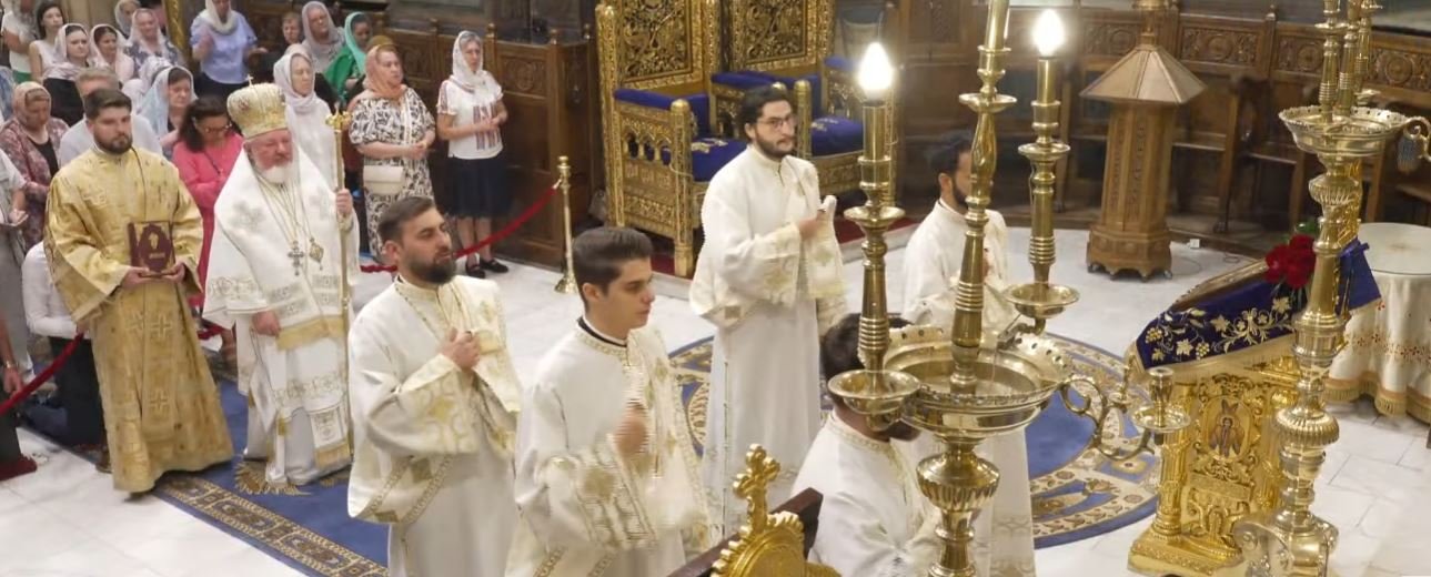 Duminica a 13‑a după Rusalii la Catedrala Patriarhală 372221