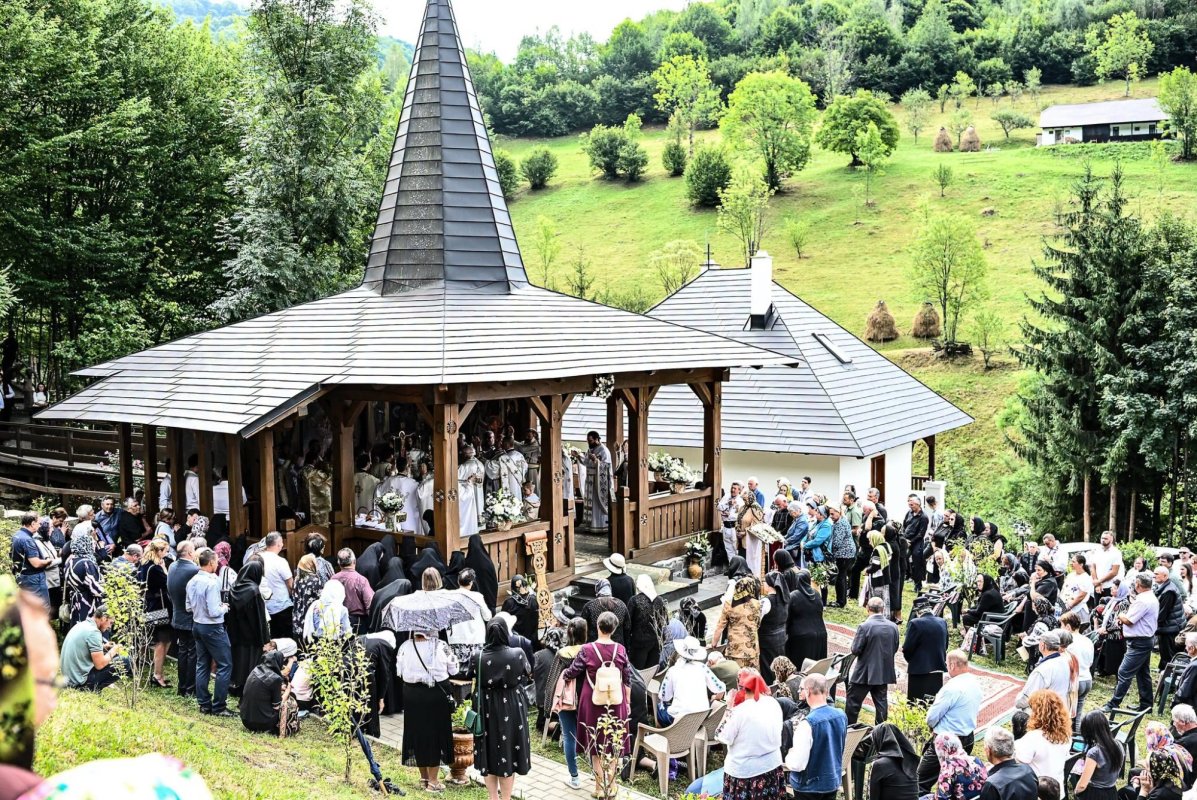 Hramul Mănăstirii Cormaia, Bistriţa‑Năsăud 372207