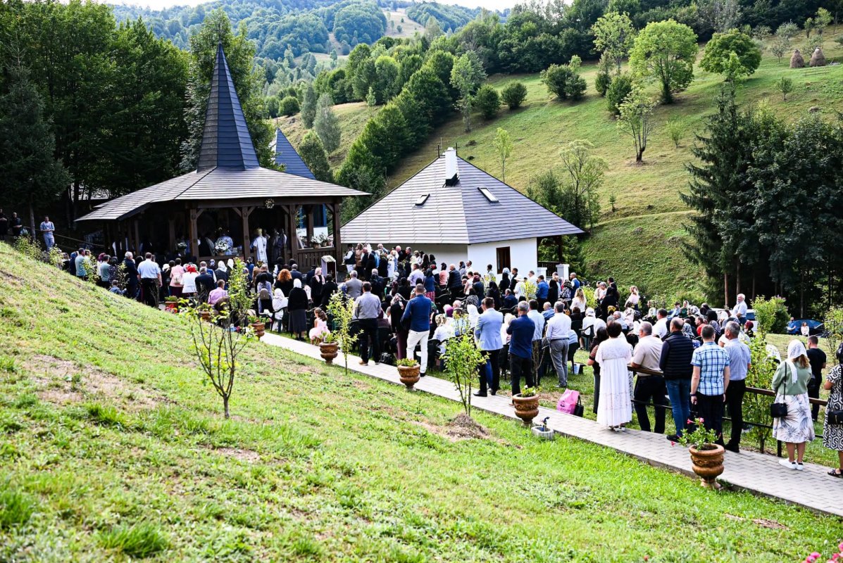 Hramul Mănăstirii Cormaia, Bistriţa‑Năsăud 372210