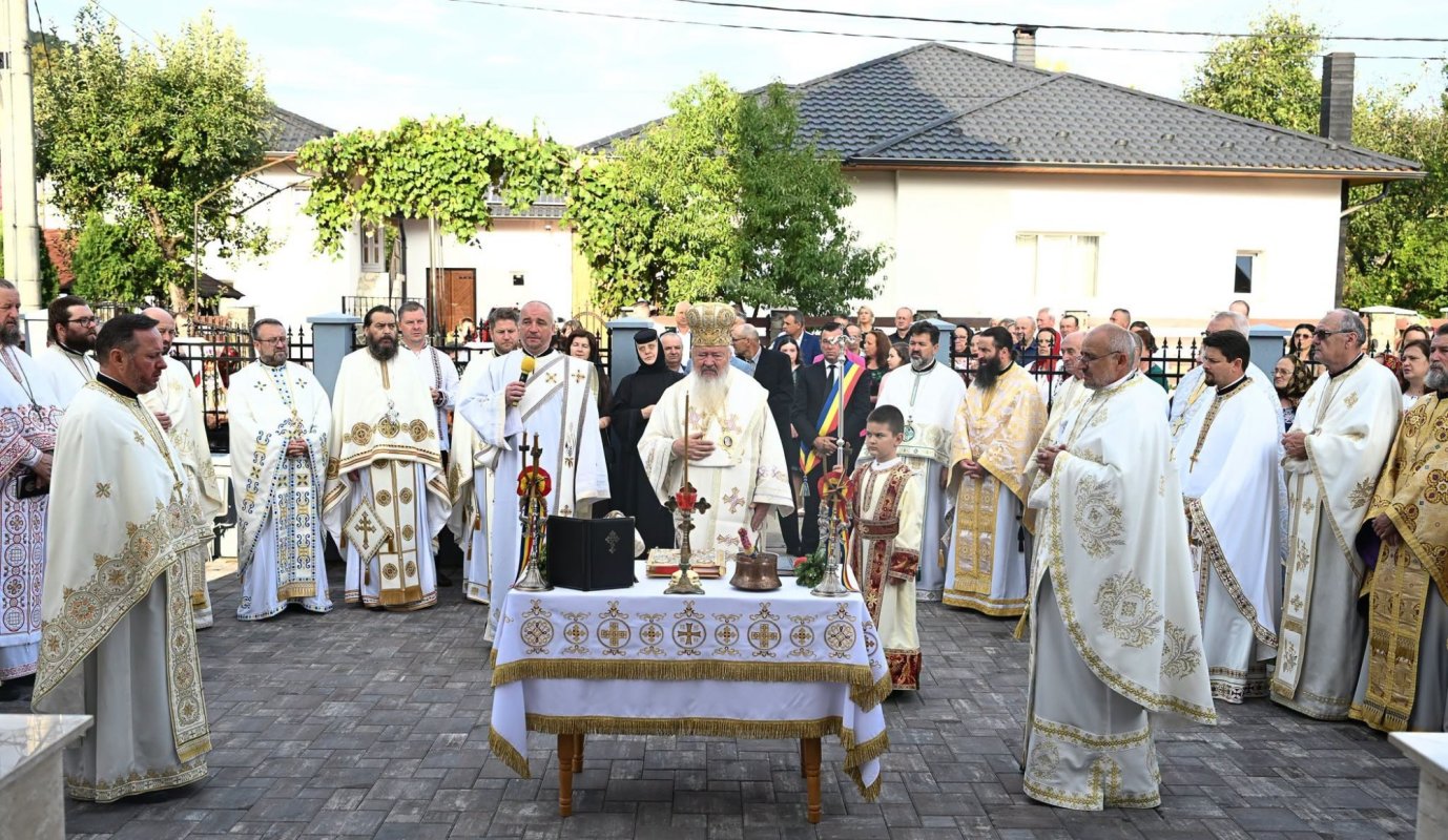 Resfințirea Bisericii din Dobricel, Bistriţa‑Năsăud 372245