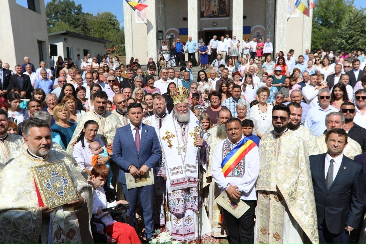 Binecuvântări în Parohia Poiana Codrului, Satu Mare 372590