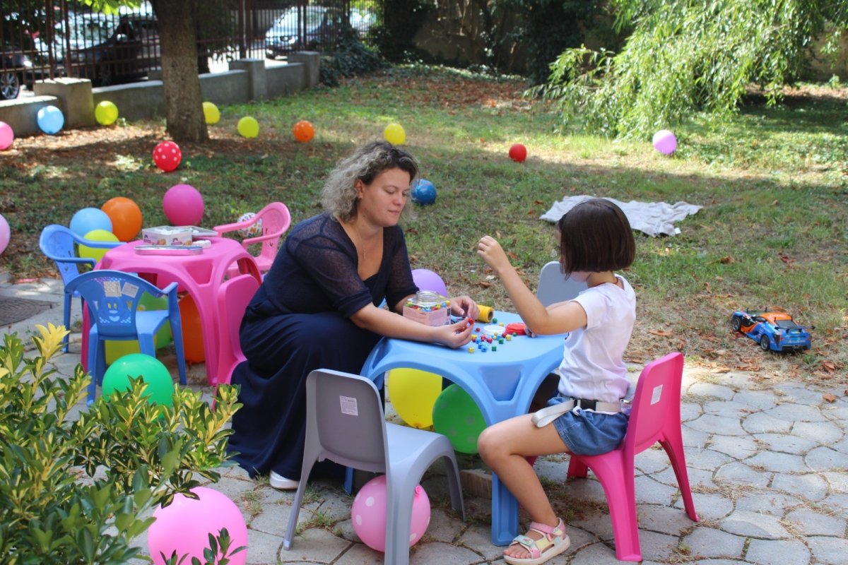 Solidaritate și comuniune la Biserica „Sfântul Elefterie”‑Nou din Capitală 372629