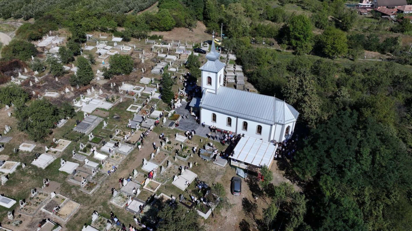 Resfințirea bisericii din Ciceu‑Mihăiești 373083