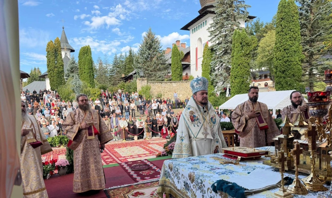 Mănăstirea Sihăstria și‑a sărbătorit hramul istoric 373483