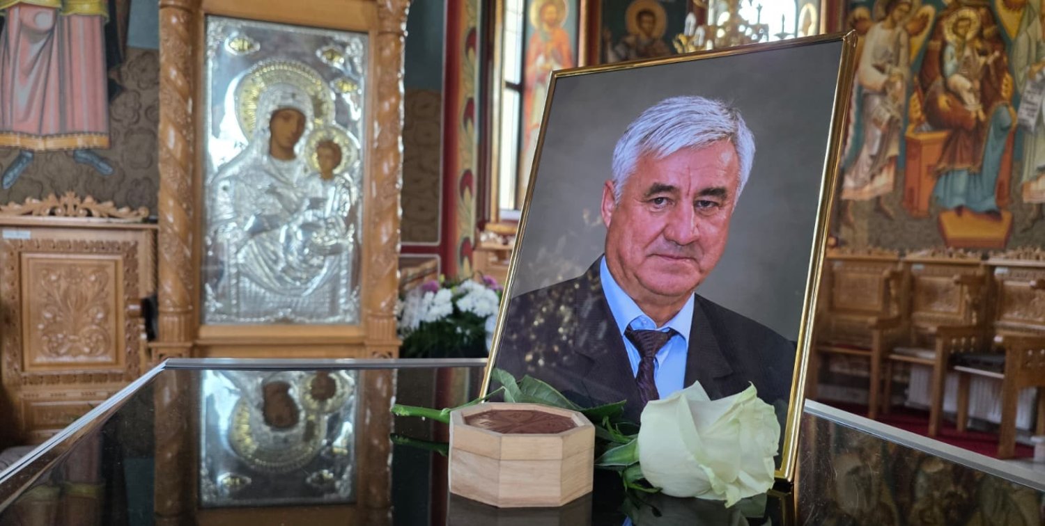 „Domnul Constantin Popa (25 noiembrie 1952 - 8 septembrie 2026) - întemeietor de familie creștină  și ziditor de punți între locuri, oameni și generații” 373667