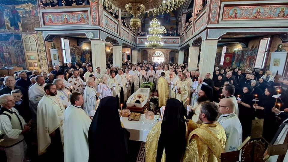 Părintele Ioan Pițura a fost înmormântat 374034
