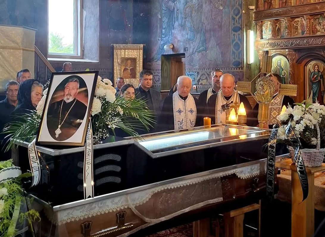 Părintele vicar Ioan Pițura (1947-2026), un preot misionar ucrainean, harnic şi înţelept 373941